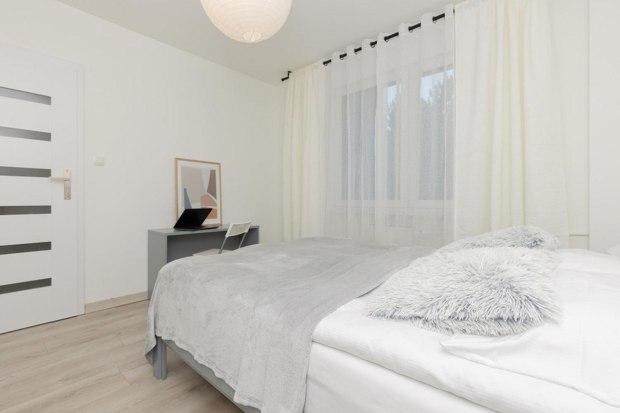 Kopcinskiego Bright & Spacious Ursynow By Renters Apartament Warszawa