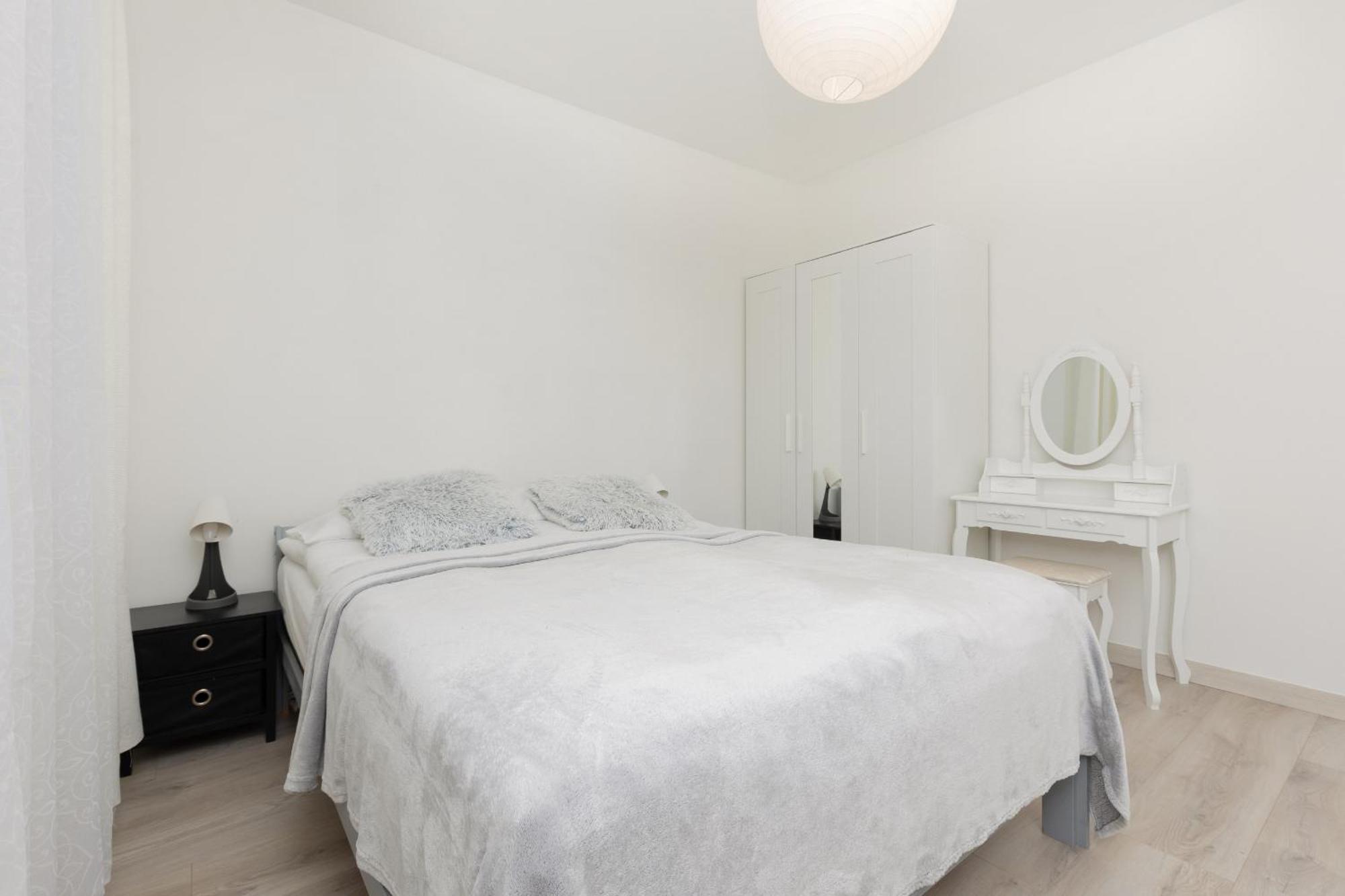 Apartament Kopcinskiego Bright & Spacious Ursynow By Renters